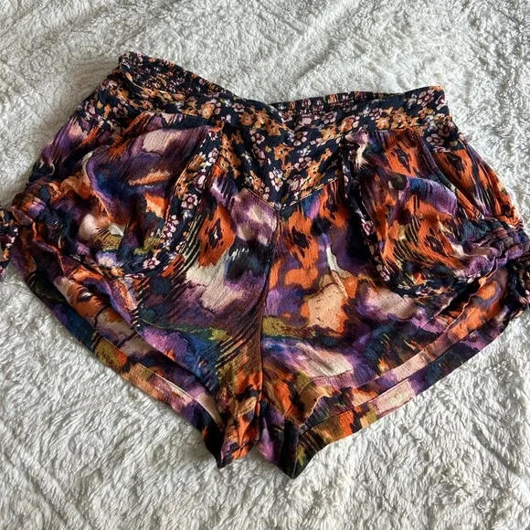 Free People‎ Orange and Purple Cargo Shorts - Picture 2 of 9